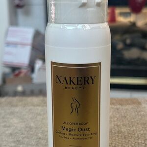 Nakery Magic Dust